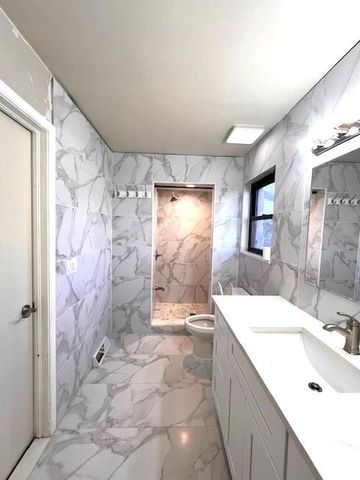 6025 NW 84th Place, Oklahoma City, OK 73132