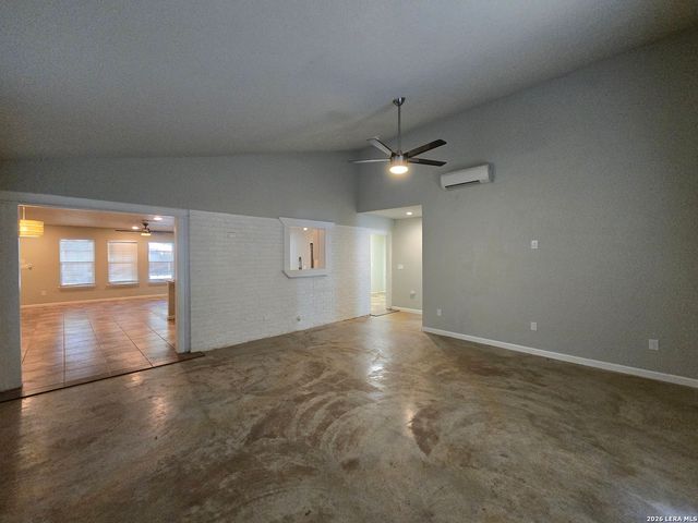 1360 POPPY LN, New Braunfels, TX 78130