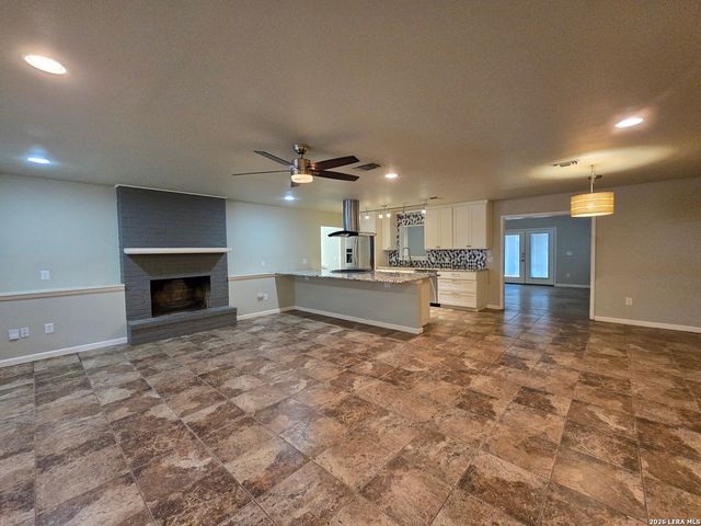 1360 POPPY LN, New Braunfels, TX 78130