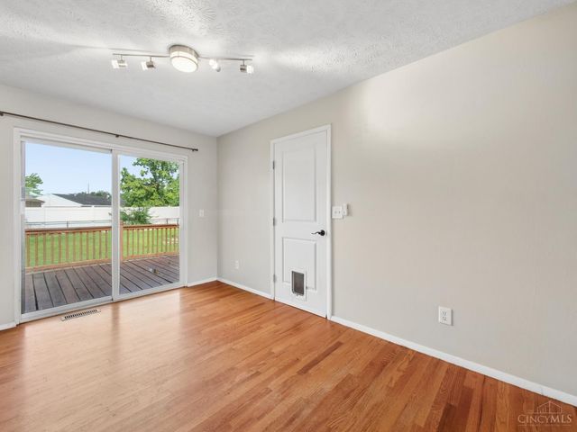 2716 Windon Drive, Colerain Twp, OH 45251