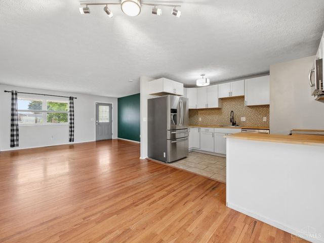 2716 Windon Drive, Colerain Twp, OH 45251