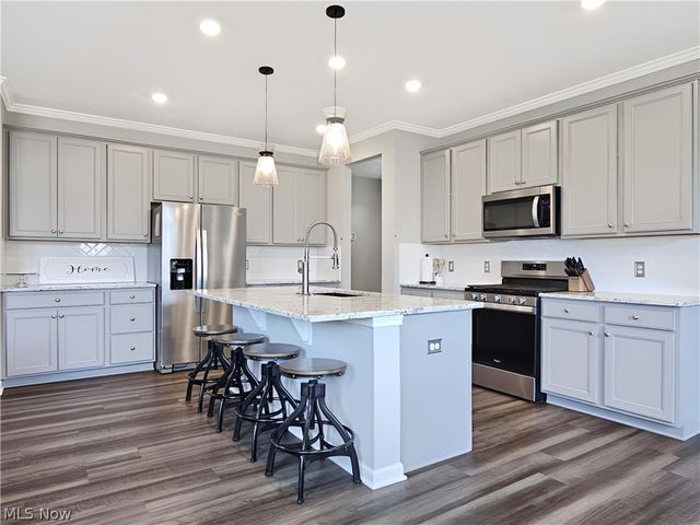 7700 Clydesdale Drive, Mentor, OH 44060