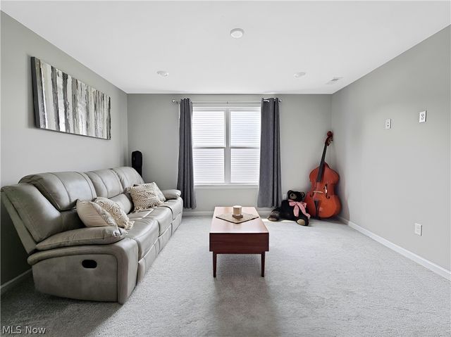7700 Clydesdale Drive, Mentor, OH 44060