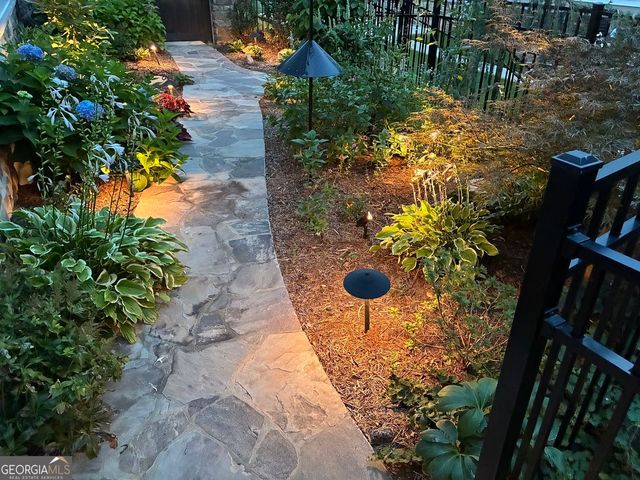110 Sunset Peak Court, Waleska, GA 30183