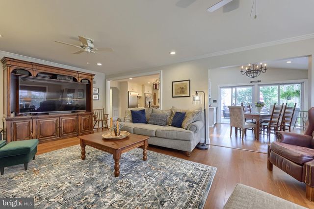 110 PARK PLACE DR, Reading, PA 19608