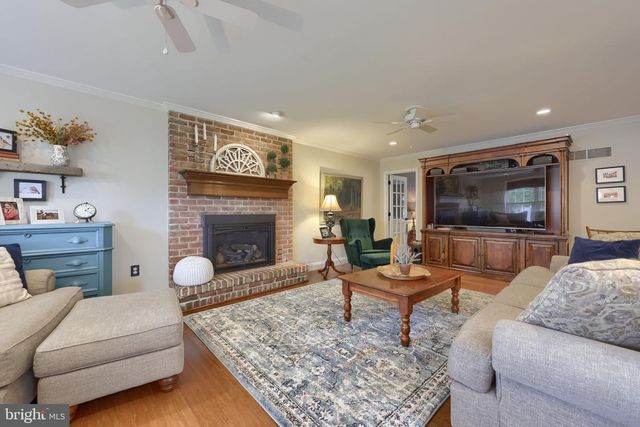 110 PARK PLACE DR, Reading, PA 19608