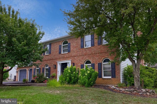 110 PARK PLACE DR, Reading, PA 19608
