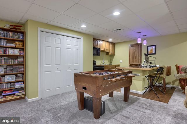110 PARK PLACE DR, Reading, PA 19608