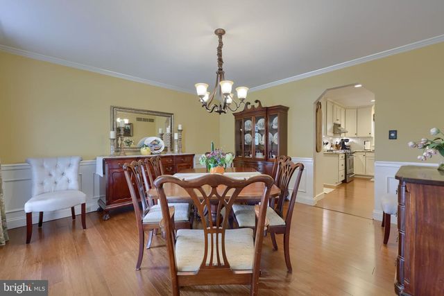 110 PARK PLACE DR, Reading, PA 19608