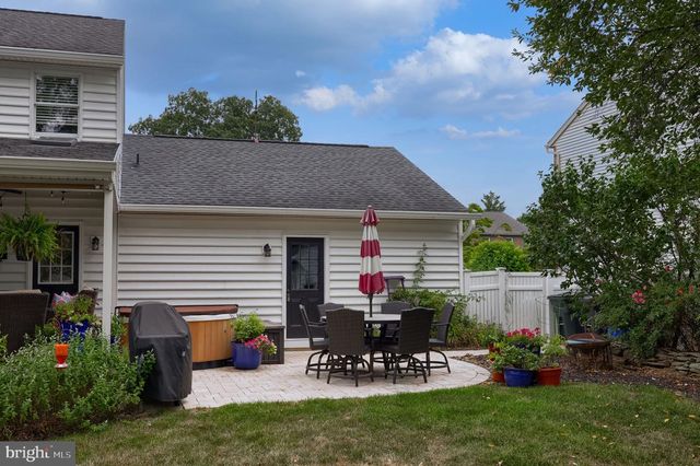 110 PARK PLACE DR, Reading, PA 19608