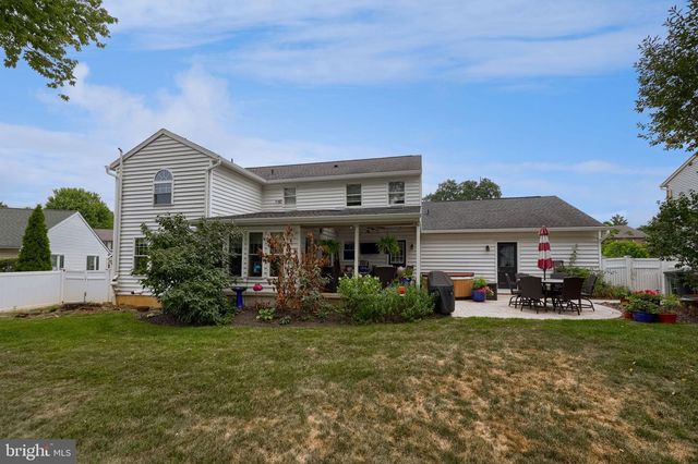 110 PARK PLACE DR, Reading, PA 19608