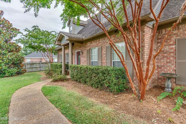 614 Summer Place, Flowood, MS 39232