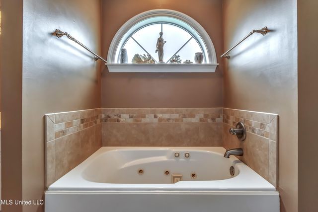 614 Summer Place, Flowood, MS 39232