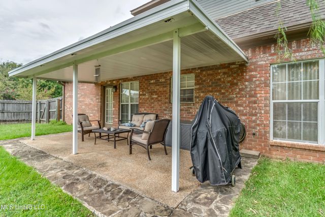 614 Summer Place, Flowood, MS 39232