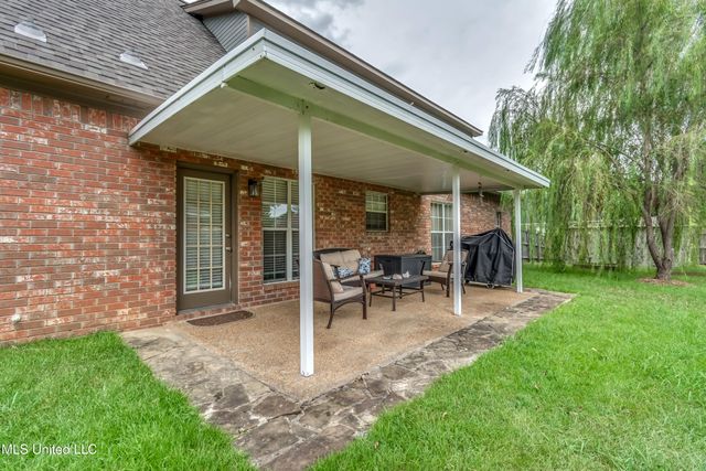 614 Summer Place, Flowood, MS 39232