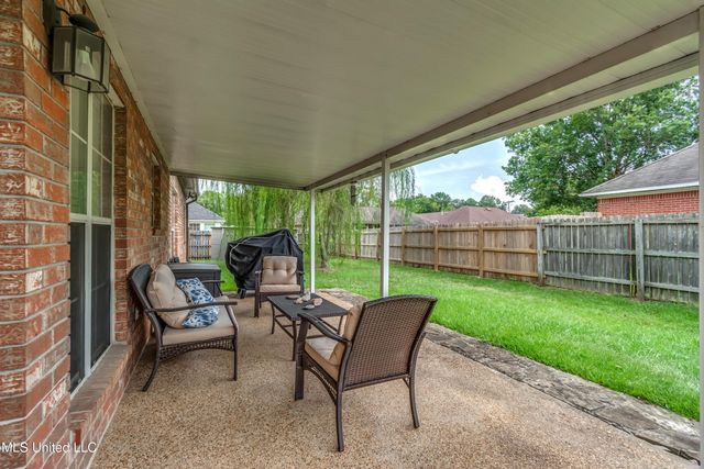 614 Summer Place, Flowood, MS 39232