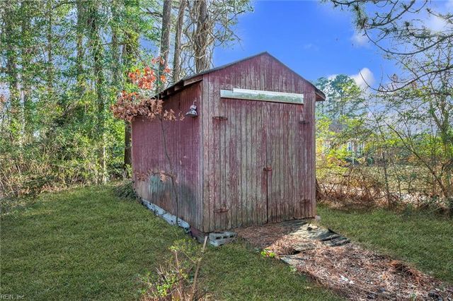 937 Mount Pleasant RD, Chesapeake, VA 23322