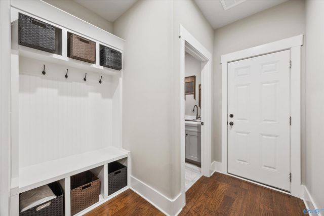 20627 Calcutta Street, Athens, AL 35611