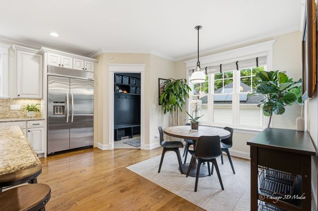 306 17th Street, Wilmette, IL 60091