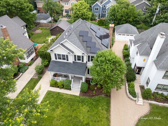 306 17th Street, Wilmette, IL 60091