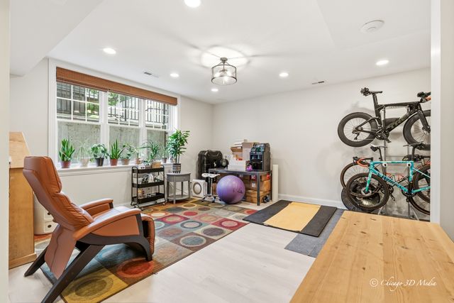 306 17th Street, Wilmette, IL 60091