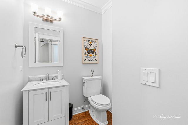 306 17th Street, Wilmette, IL 60091