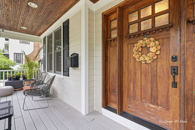 306 17th Street, Wilmette, IL 60091