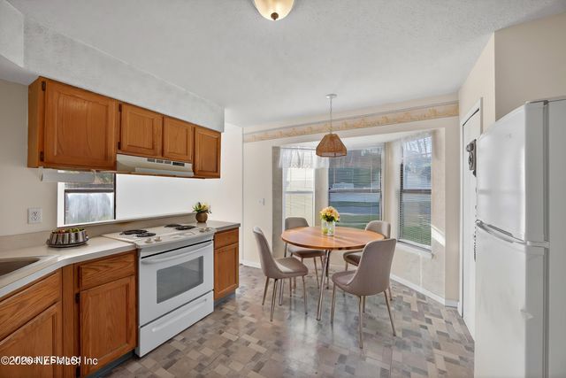 171 ANNANDALE Drive E, Jacksonville, FL 32225