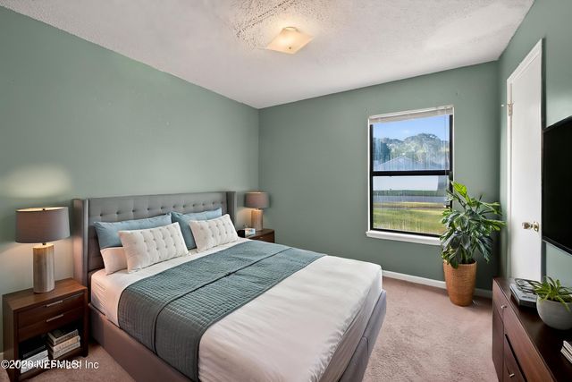 171 ANNANDALE Drive E, Jacksonville, FL 32225