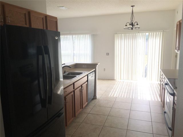 1726 CROWNED AVENUE, Groveland, FL 34736