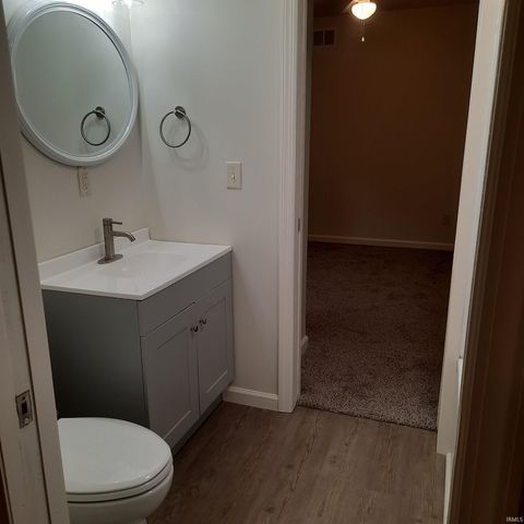 926 Burdette Street, Mishawaka, IN 46544