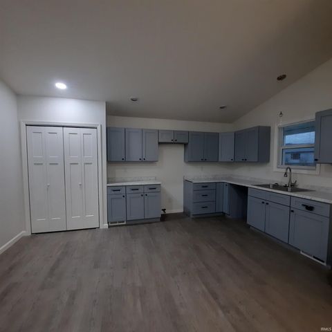 926 Burdette Street, Mishawaka, IN 46544