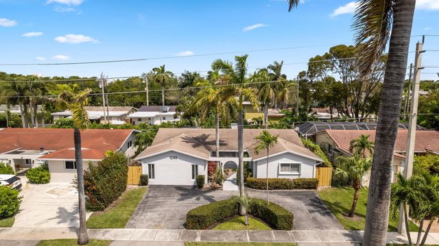 1243 GARFIELD Street, Hollywood, FL 33019