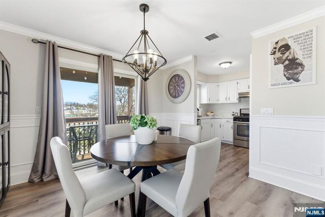 779 Riverside Avenue 201, Lyndhurst, NJ 07071