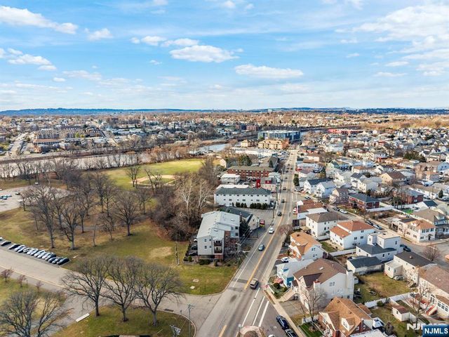 779 Riverside Avenue 201, Lyndhurst, NJ 07071