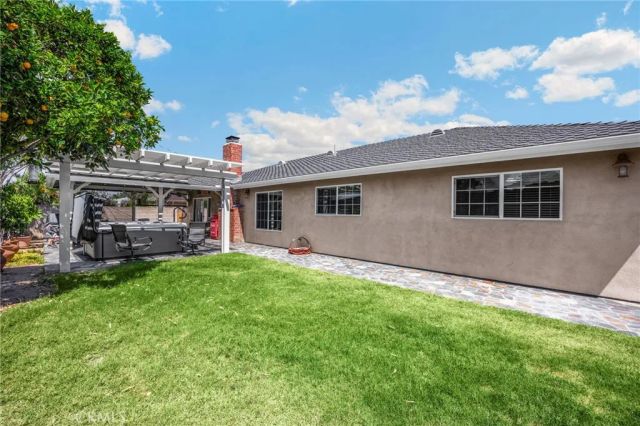1040 El Mirador Drive, Fullerton, CA 92835