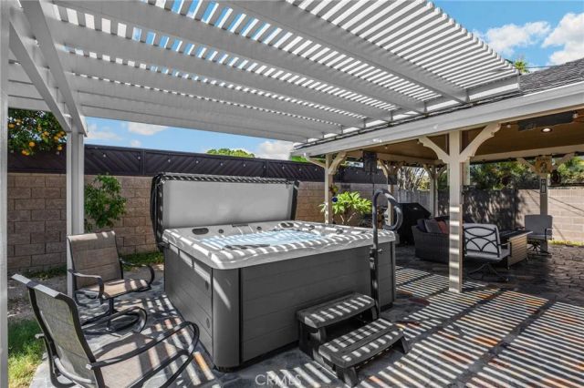 1040 El Mirador Drive, Fullerton, CA 92835