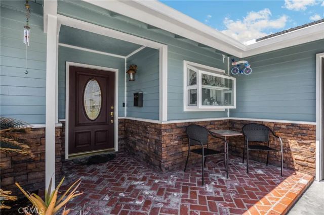 1040 El Mirador Drive, Fullerton, CA 92835