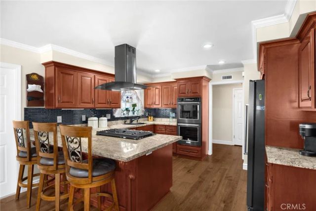 1040 El Mirador Drive, Fullerton, CA 92835