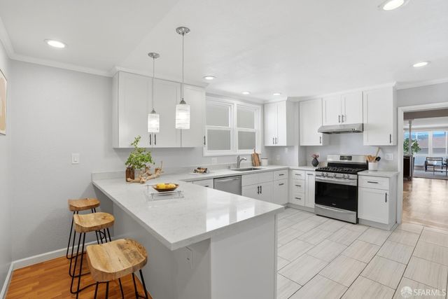 636 southgate Avenue, Daly City, CA 94015