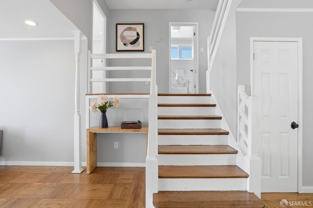 636 southgate Avenue, Daly City, CA 94015