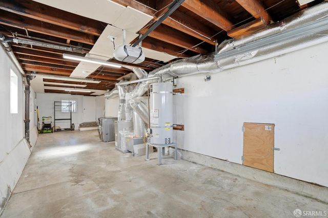 636 southgate Avenue, Daly City, CA 94015