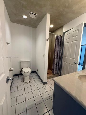 14720 SW 106th Ter, Miami, FL 33196