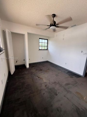 14720 SW 106th Ter, Miami, FL 33196
