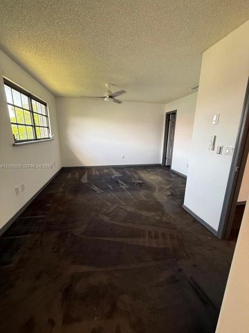 14720 SW 106th Ter, Miami, FL 33196