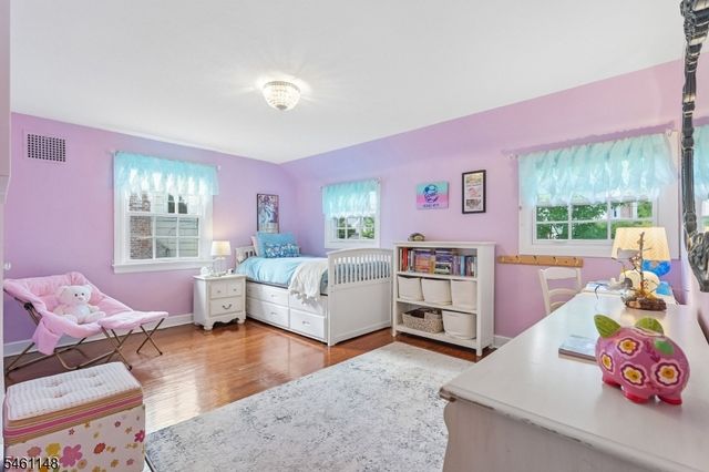 60 WELLINGTON AVENUE, Millburn Twp., NJ 07078