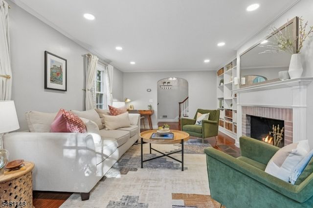 60 WELLINGTON AVENUE, Millburn Twp., NJ 07078