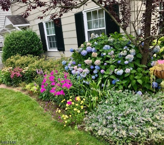 60 WELLINGTON AVENUE, Millburn Twp., NJ 07078