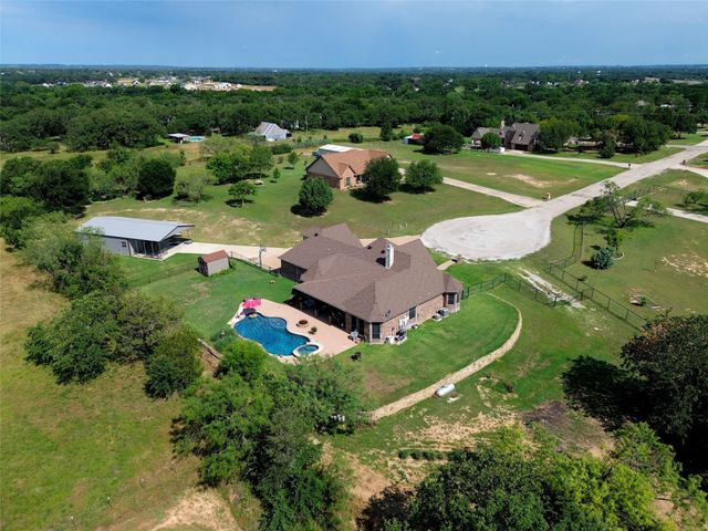 124 Carnes Court, Springtown, TX 76082