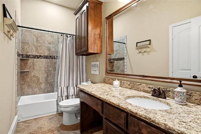 124 Carnes Court, Springtown, TX 76082